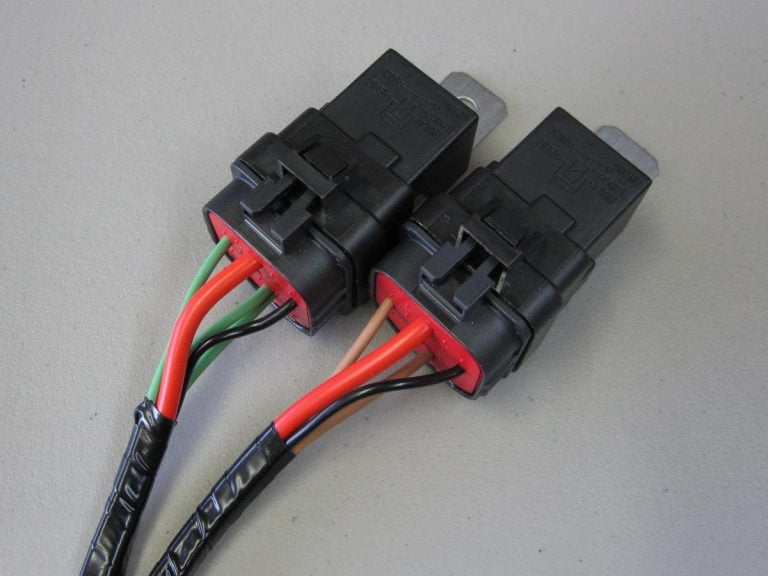 Hella 40/20 Amp Waterproof Relay with Socket CE Auto Electric Supply