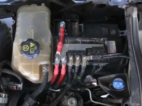 2015-2016 Chevrolet / GMC Duramax Battery Cable Kits - Passenger Side Battery, In Vehicle