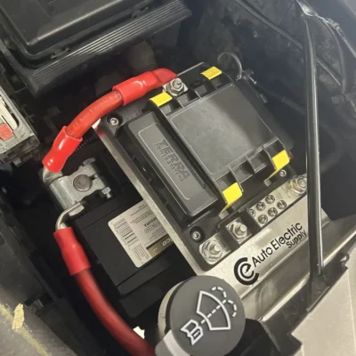 2015-2016 Chevrolet / GMC Duramax Auxiliary Power Distribution Center Kit - In Vehicle